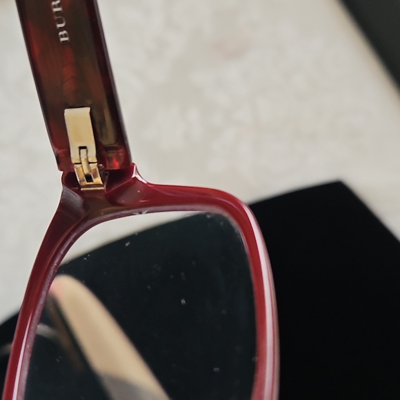 Burberry Glasses with Hard Case. - Picture 9 of 13